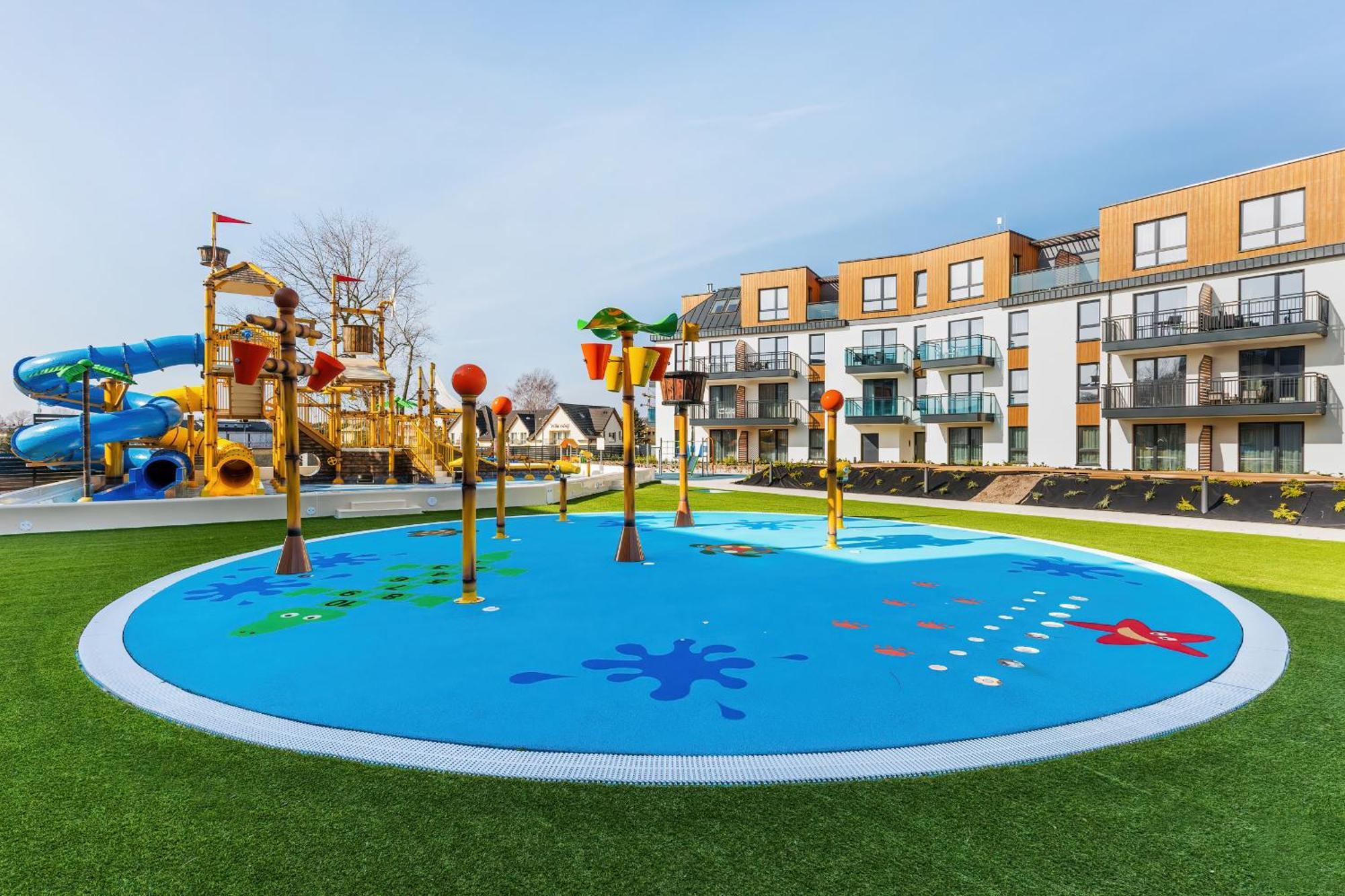 Sunny Apartments In Bel Mare Resort By Noclegi Renters Miedzyzdroje Exterior photo